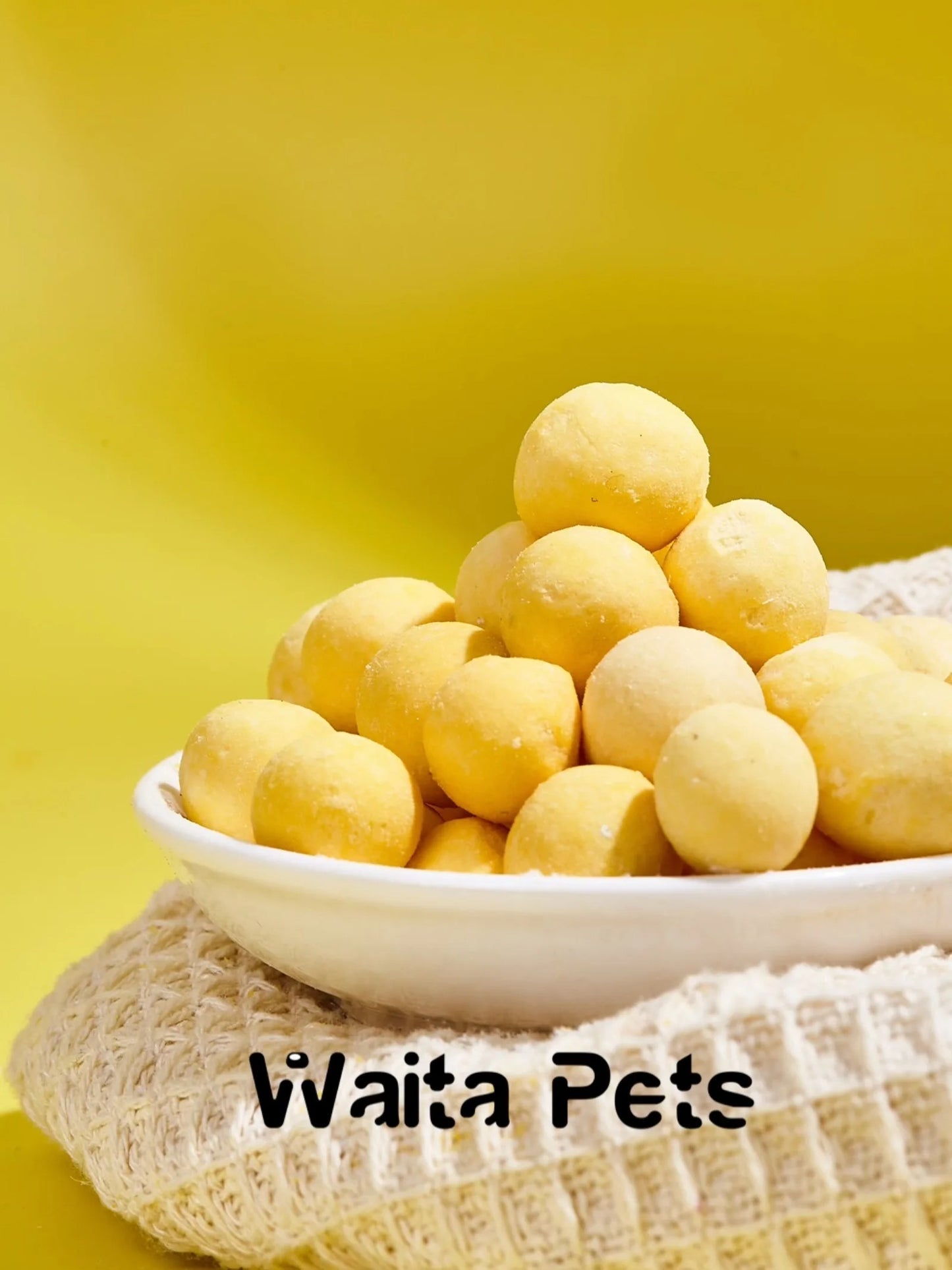 Freeze-Dried Quail Egg Yolk Pet Treats – 70g Natural Treats for Cats & Dogs